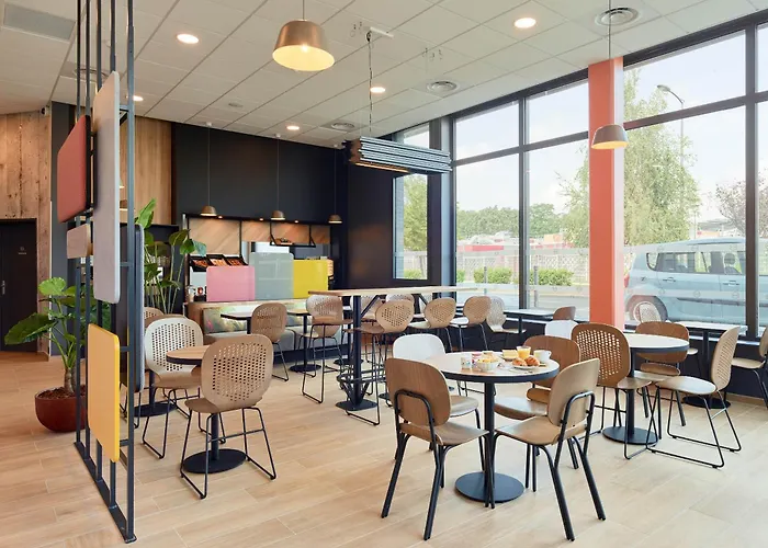 B&B Hotel Paris Clichy-Sous-Bois 3 Etoiles